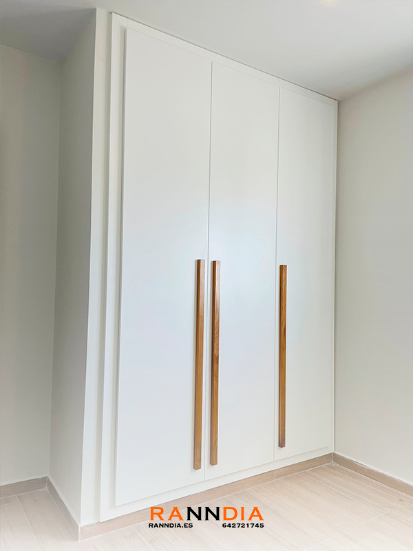 Armario a medida 14 en Estepona