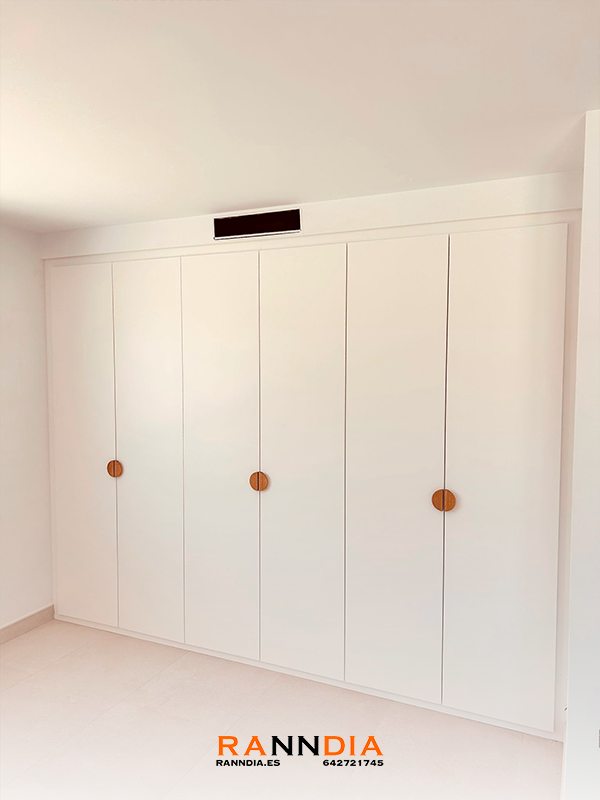 Armario a medida 17 en Estepona