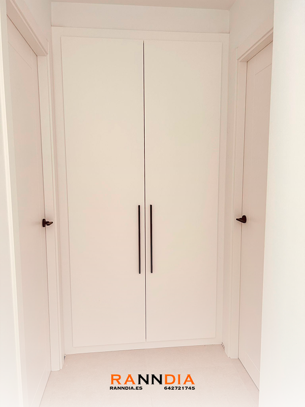 Armario a medida 18 en Estepona